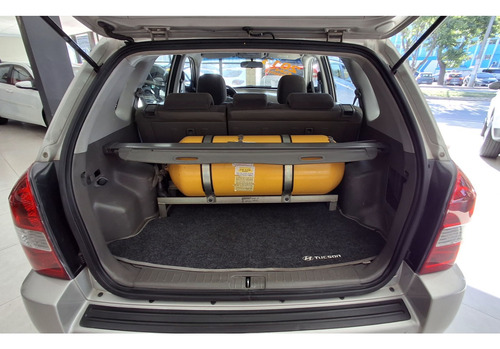 Hyundai Tucson 2.0 MPFI GLS 16V 143CV 2WD FLEX 4P AUTOMÁTICO