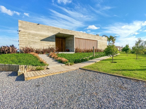 Imagen 2 de 29 de Venta De Casa 3 Dormitorios En Chihuahua, Punta Ballena