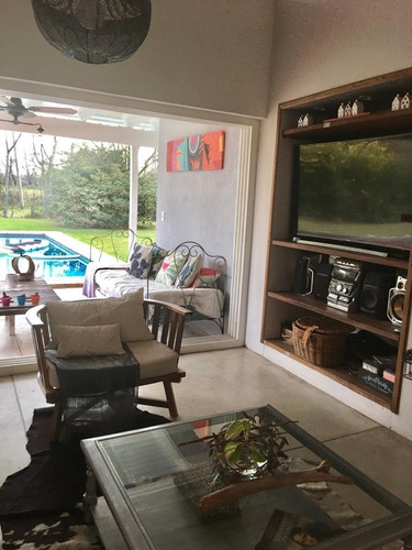 Imagen 11 de 30 de Casa En Venta En La Barra Village, Escobar, G.b.a. Zona Norte