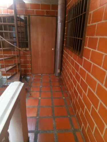 Imagen 7 de 8 de Vendo Edificio/comercial/residencial 430 M2/la Concordia