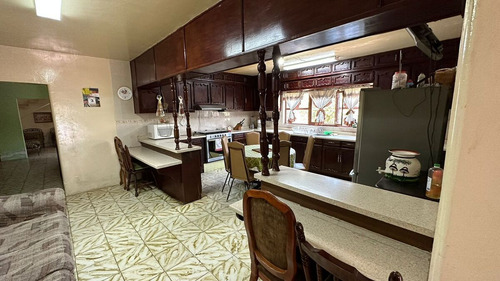 Casa En Venta, Jardines De La Calera, Tlajomulco De Zúñiga, Jalisco