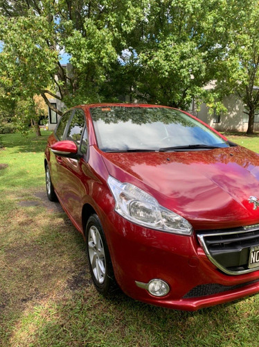 Peugeot 208 1.5 Allure Touchscreen