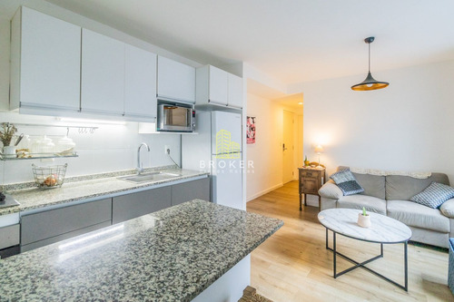 Imagen 2 de 10 de Venta De Apartamento En Cordón, Montevideo. (ref: Bkb-1277)