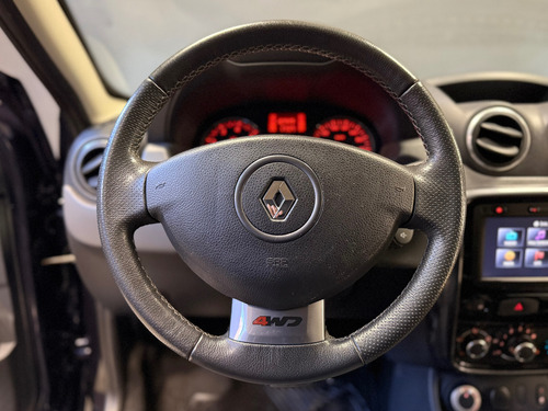 Renault Duster 2.0 4x4 Luxe Nav 138cv