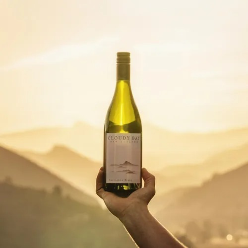 Vino Blanco Cloudy Bay Sauvignon Blanc 750ml Nueva Zelanda