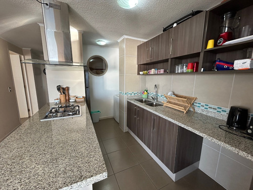 Vende Departamento 3 Dorm. 2 Baños, Primera Linea De Playa.