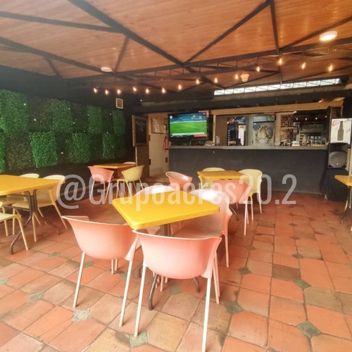 En Venta Fondo De Comercio Destinado Para Bar - Restaurant - Café De Gran Trayectoria En Carrizal. Of