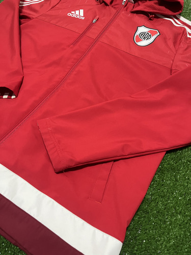 Campera Travel River Plate Año 2016 (Usado)