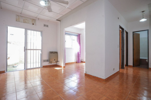 Venta Ph - 2 Ambientes Y Medio - San Justo/unlam
