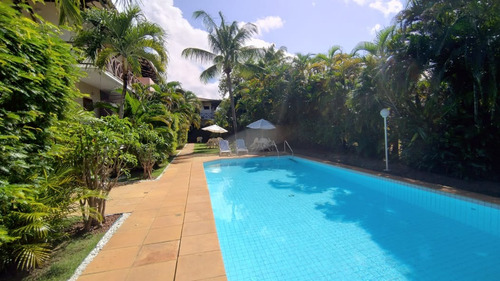 Apto 2 Dorms Com Suite Em Praia Do Forte Ba
