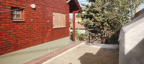 Venta De Casa Mas Dúplex En Monte Hermoso