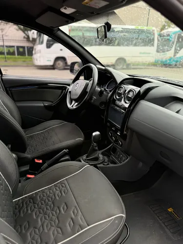 Renault Duster Oroch 2.0 Intens