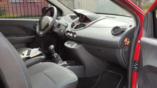 Renault Twingo Ii 1.2l