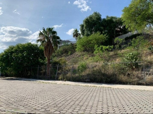 Imagen 2 de 12 de Terreno En Venta En Privada En Villas Del Mesón