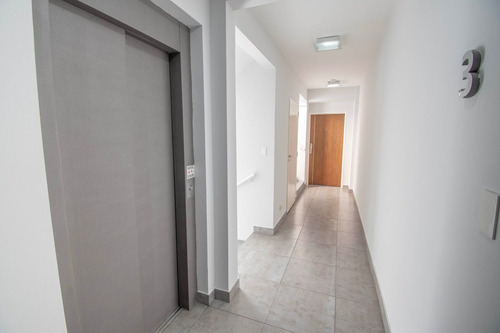 Departamento Venta V. Urquiza 2 Ambientes Cochera