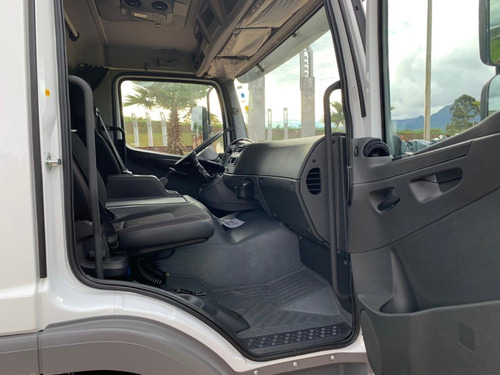 Mercedes-benz Atego 3030 8x2 Ano 2020/2021 Zero Km bitruck