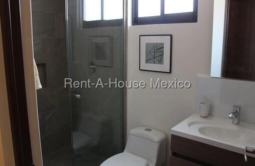 Departamento En Venta En San Lorenzo De Tlaltenango Miguel Hidalgo Gis 25-2659