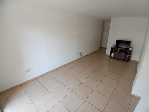 Imagen 3 de 13 de 2 Dormitorios Con Baño En Suite U$s54000.-