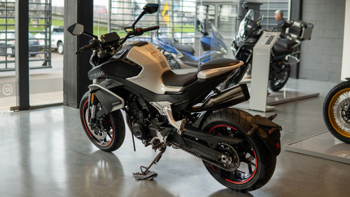 Cfmoto 800 Nk - Financia A Tasa 0% En 12 Meses. Nueva 800nk