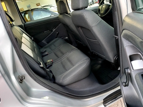 Imagem 12 de 18 de Fiat Idea 2012 1.4 Attractive Flex 5p