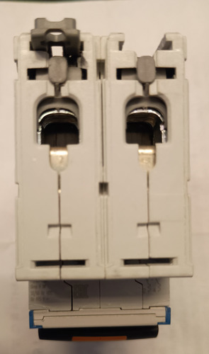 Interruptor Automatico 2p 20a Curva D 25ka Ref 409821 Legran