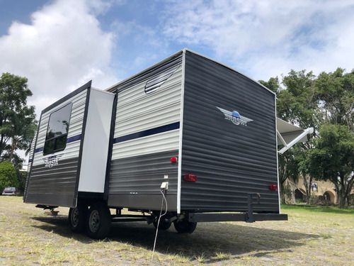 Imagen 3 de 15 de Motor Home Trailewr Home 2019 Shasta 23 Pies Casa Rodante Ac
