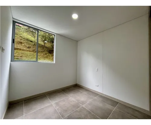 Apartamento En Venta En El Trianon. Cod V12590