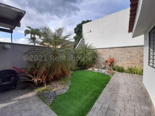Imagen 24 de 26 de Casa En Venta Trigal Norte Valencia Carabobo 22-6974 Gerardo Guillen Rent-a-house