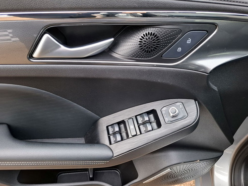 Haval Jolion DELUXE 1.5 AT