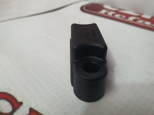 Abrazadera Riel De Inyectores Original Bmw 320i 2012-2019 (Usado)