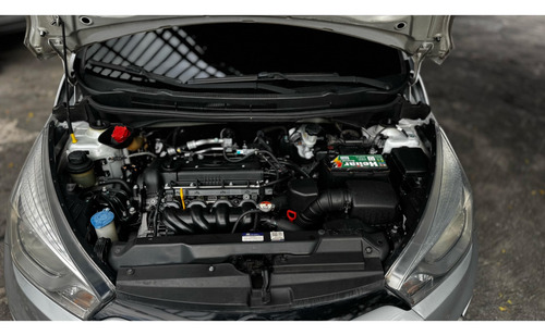 Hyundai HB20X 1.6 16V PREMIUM FLEX 4P AUTOMÁTICO