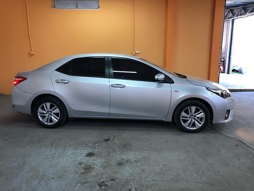 Toyota Corolla 1.8 Xei Pack Mt Modelo 2016 Color Gris Plata