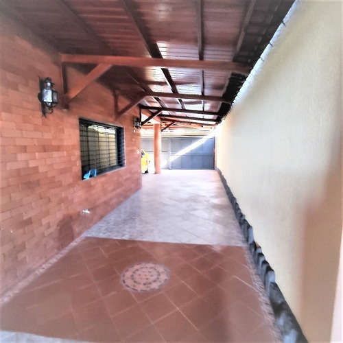 Imagen 18 de 27 de Bella, Amplia Y Segura Casa En Parque El Retiro, San Antonio De Los Altos