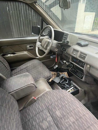 Isuzu Pick Up 2.5 Aa D/c 4x2