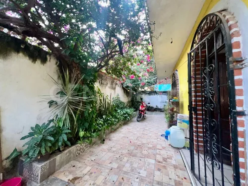 Propiedad En Venta En Ramblases En Puerto Vallarta, Potencial De Inversión