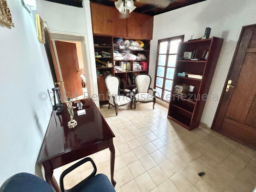José Trivero Vende Amplia Casa En Almarriera Cabudare