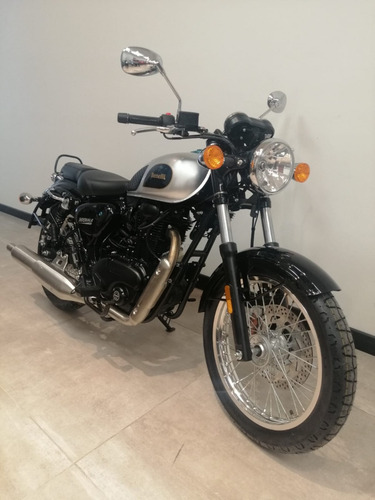 Imagen 17 de 23 de Benelli Imperiale 400