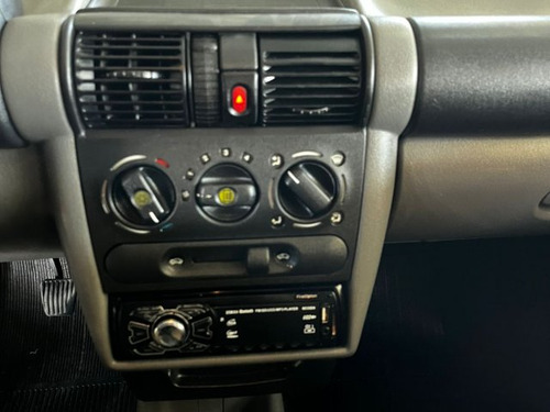 Chevrolet Classic Classic 1.0 MPFI LS 8V FLEX 4P MANUAL