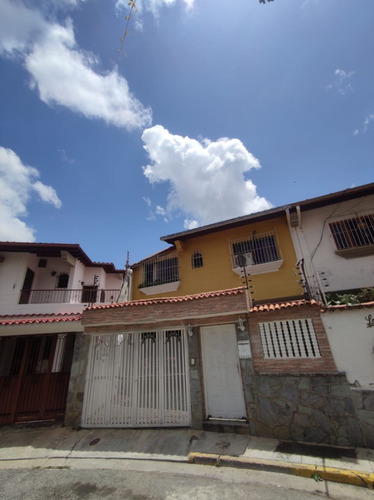 Vendo Casa En Urbanización Santa Mónica 