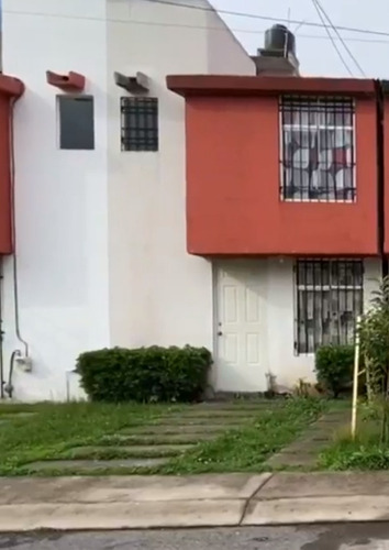 Casa En Venta En Real De San Fernando Cuautitlán, Estado De México. Eo8