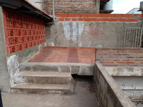 Imagen 2 de 23 de Casa - Gregorio De Laferrere