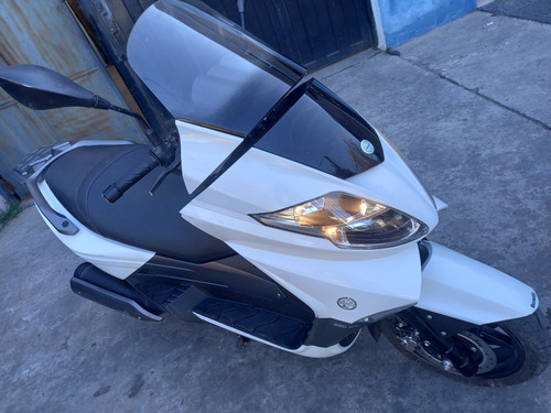 Imagen 7 de 10 de Benelli Zafferano 250