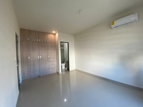 Imagen 6 de 25 de Casa En Renta De 4 Recamaras En Residencial Terramagna