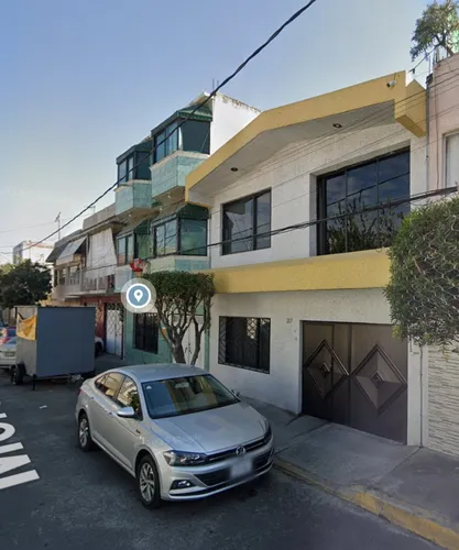 Excelente Oportunidad Para Adquirir Un Patrimonio En Teniente Roberto Gomez Moreno #317