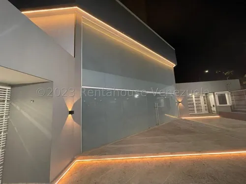 Local En Venta - Mls #23-29680