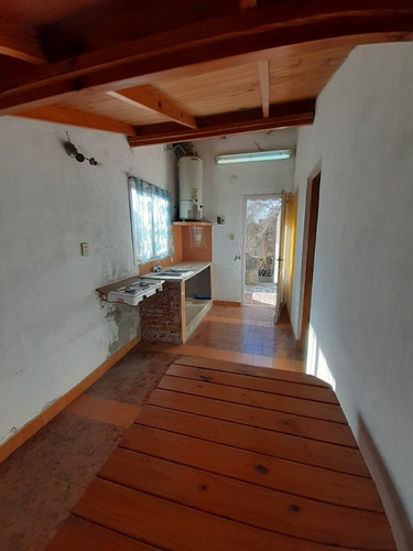 Imagen 13 de 16 de Ph De 2 Ambientes Amplios Con Jardín Y Patio Con Un Departamento De 2 Ambientes En Planta Alta. Parque Luro