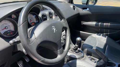 Peugeot 408 2.0 Feline 143cv
