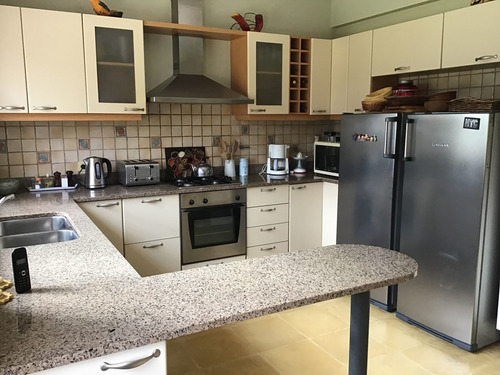 Casa En Venta En Barrio Cerrado Grand Bell 1