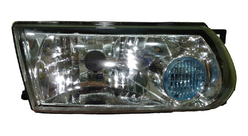 Faro Nissan B-13 2007-2008 Izquierdo