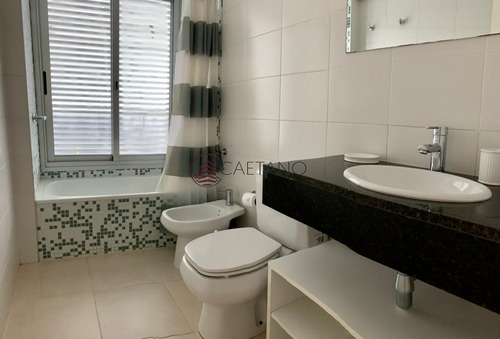 Comodo Apartamento De 3 Dormitorios En Torre De Nivel!- Ref: 2685